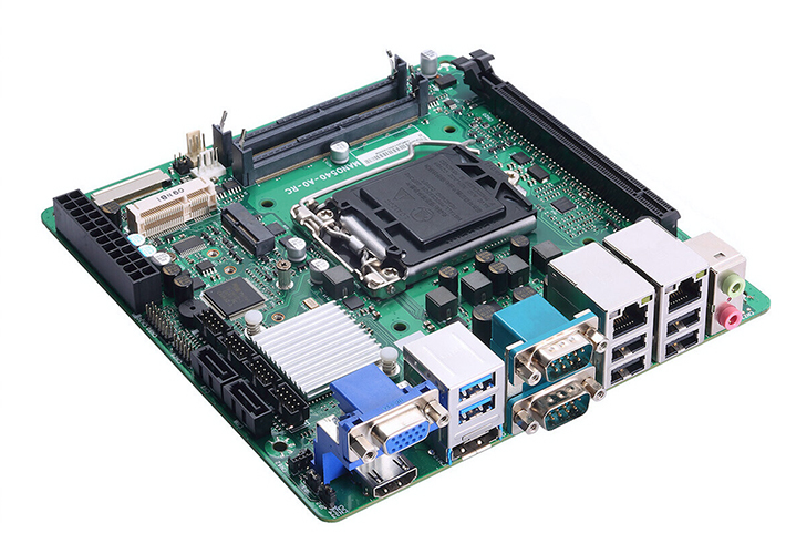 Foto Mini-ITX AMD Ryzen V1000/R1000 para aplicaciones gráficas.